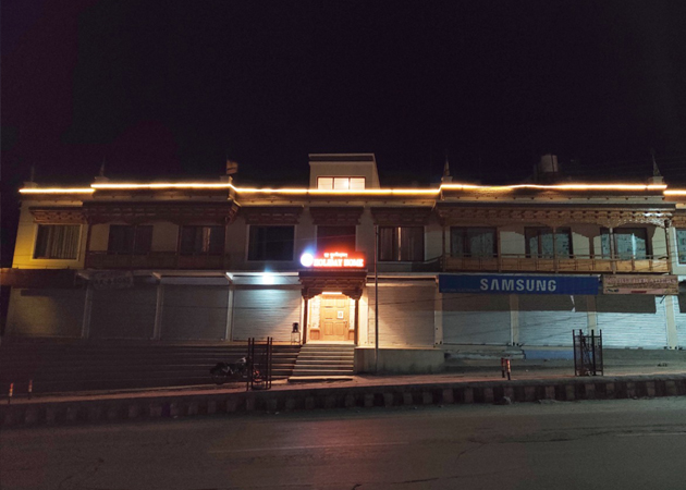 Hotel Holiday Home Leh